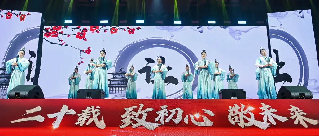 1744017664255477.jpg 13.jpg