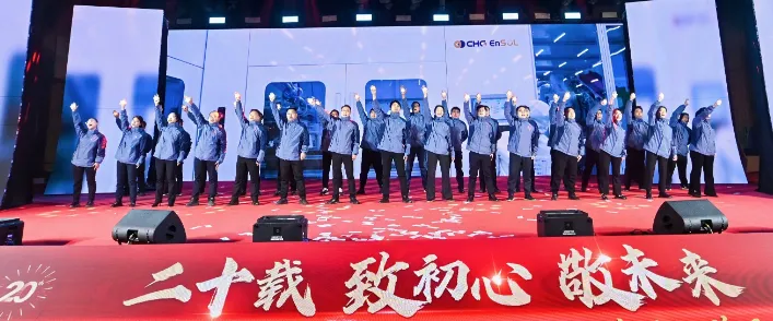 1744017676429685.jpg 15.jpg